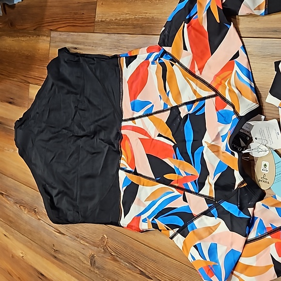 🆕 Prana long sleeve swimsuit - Picture 5 of 5